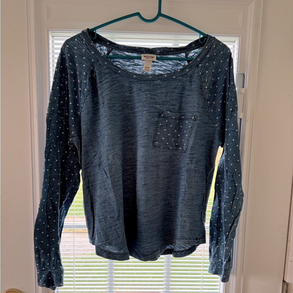 Mossimo Denim coloured baseball tee with polka dots